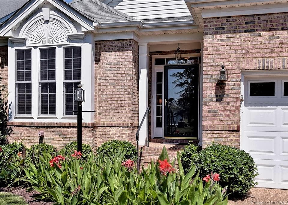 1st image of 4673 Westhampton
