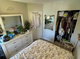 613 Robson Ave, New Westminster, BC V3M1M8