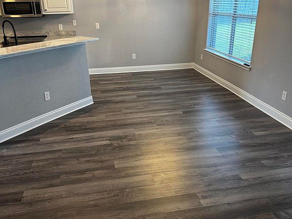 5th image of 9104 Iron Gate Blvd