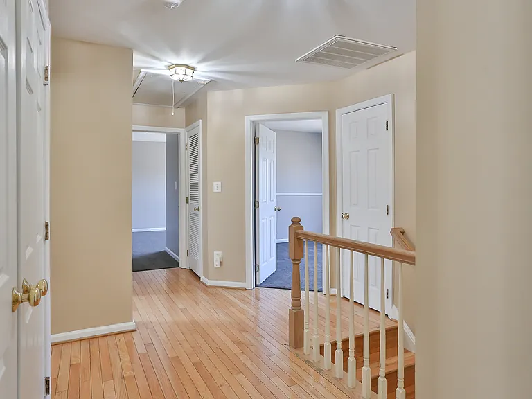 17259 Larkin Dr — Photo 17