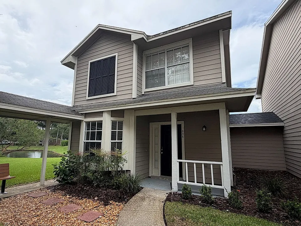 936 Tillery Way