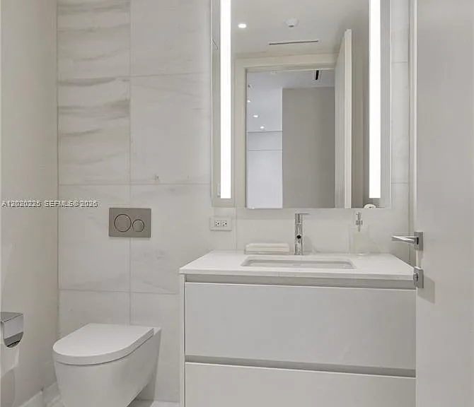 300 Biscayne Boulevard Way #2305W — Photo 39