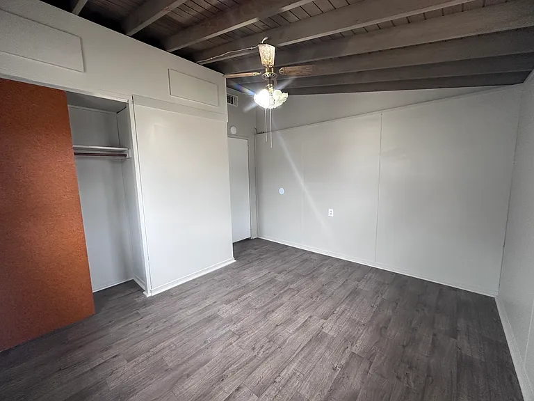 403 N Seminary St #N — Photo 13