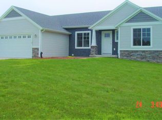 1230 Indian Lakes Rd NE, Sparta, MI 49345