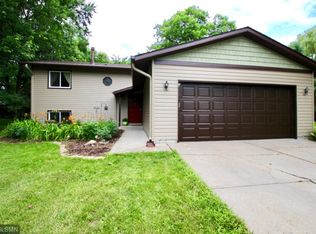 9995 Hemlock Way N, Maple Grove, MN 55369