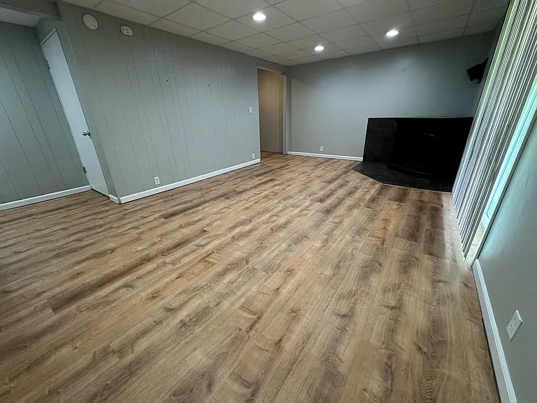 3520 Sunny Hill Dr — Photo 29