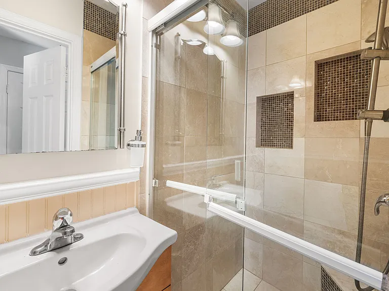 222 Apple Blossom Ct — Photo 39