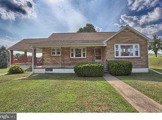 117 Lyons Rd, Mertztown, PA 19539