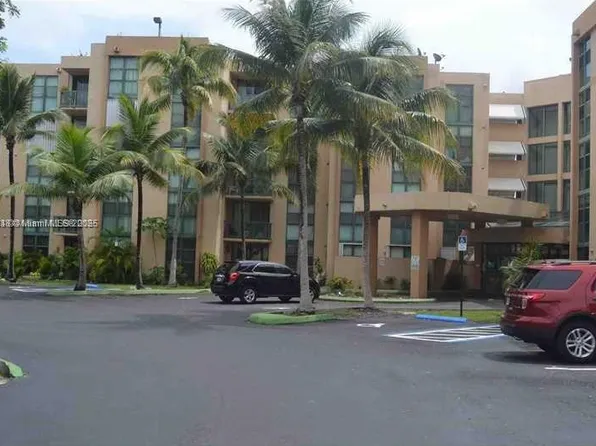 2075 SW 122nd Ave APT 227, Miami, FL 33175