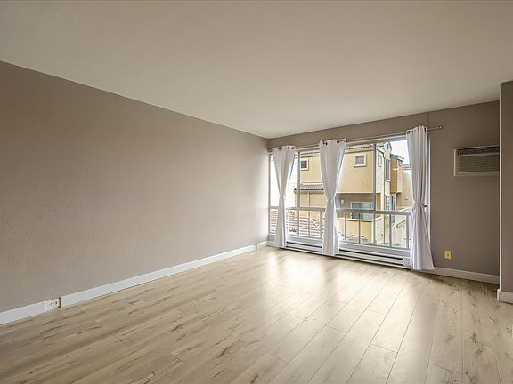 2nd image of 1700 Civic Center Dr APT 310