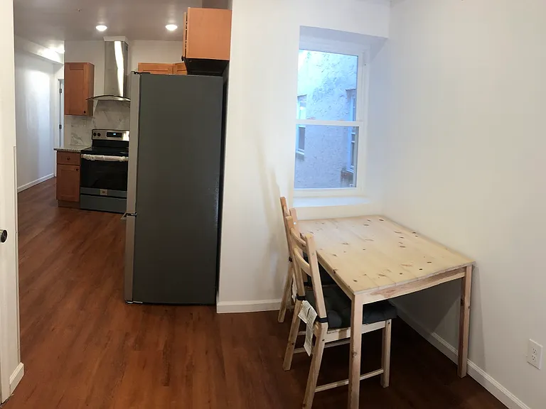 749 S 16th St #4 — Photo 6