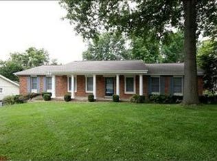 1955 Claymills Dr, Chesterfield, MO
