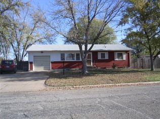 1809 Page Ave, Salina, KS 67401