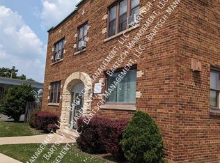 7902 W National Ave #12, Milwaukee, WI 53214