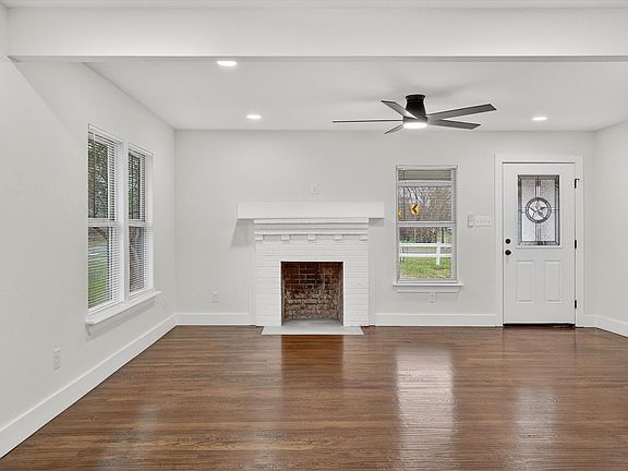 5th image of 200 Roberts Rd