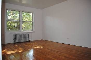 4th image of 14142 79th Ave APT 1E