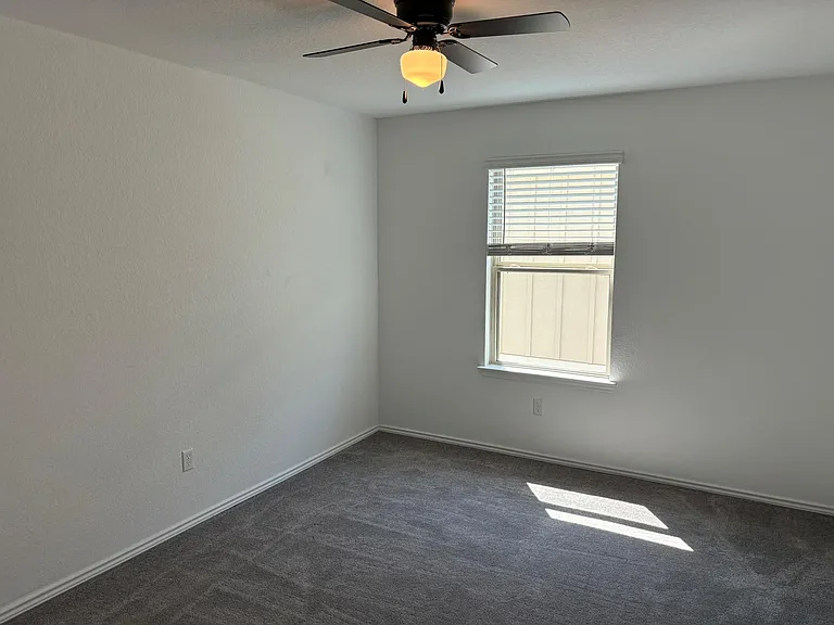 108 Bennington Dr — Photo 21