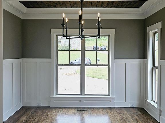 5th image of 8446 Quarles Ln #1