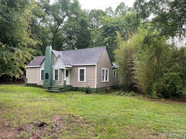 586 Boss Moore Rd, Ellenboro, NC 28040