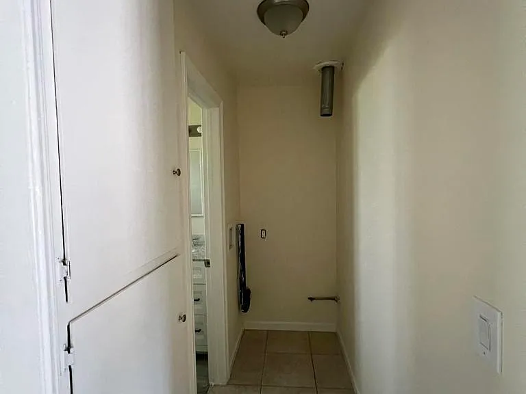 645 Marion Pl #C — Photo 21