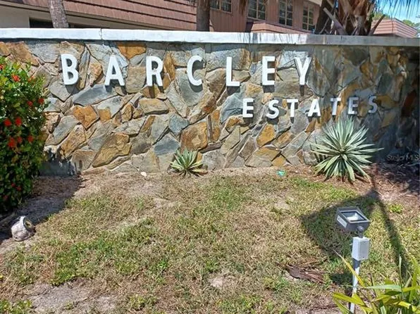 8720 Dr Martin Luther King Jr St N #4B, Saint Petersburg, FL 33702