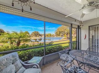 529 Lake Louise Cir UNIT 102, Naples, FL 34110