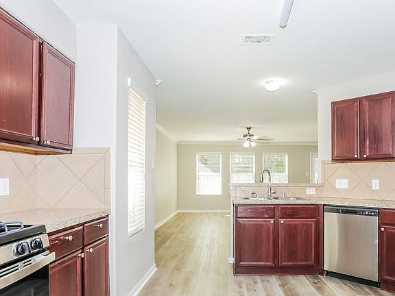 5th image of 16750 Warbler Dr