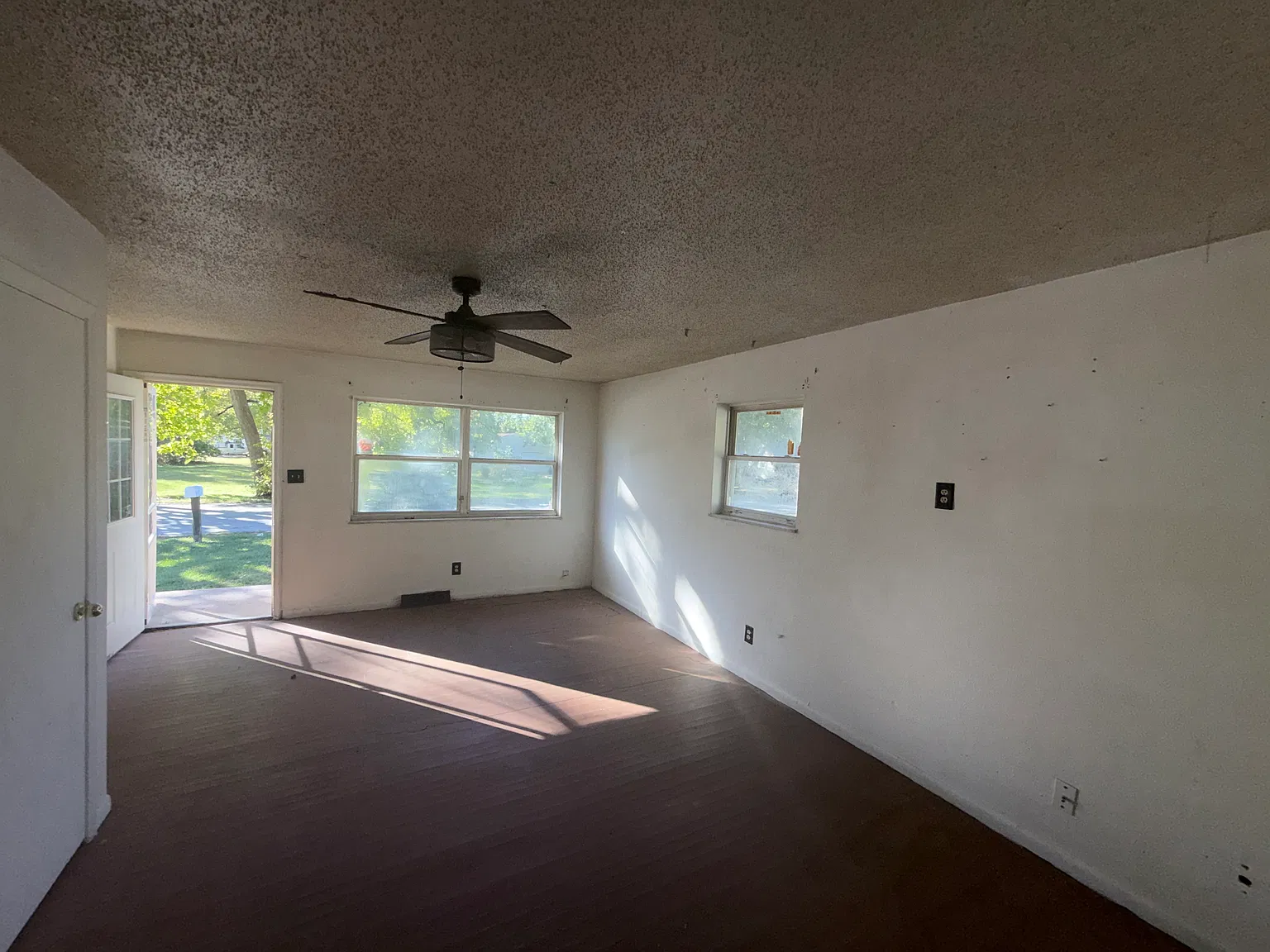 2 bed, 700 sqft, $725 — Photo 4
