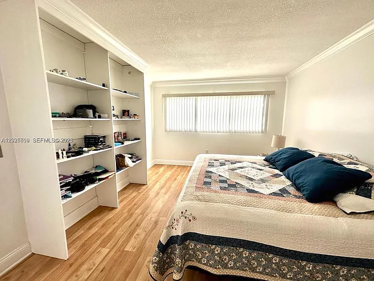 850 SW 138th Ave #307D — Photo 7