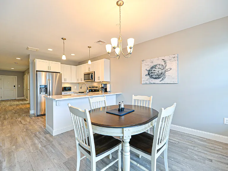 435 Ocean Blvd #205 — Photo 8