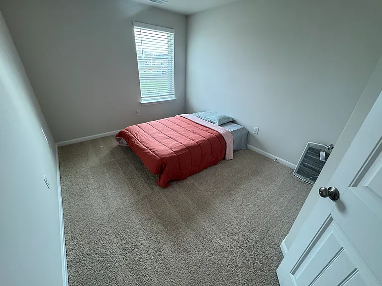 1345 Fairview Ln — Photo 24