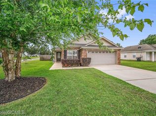 8937 Spring Grv N, Mobile, AL 36695