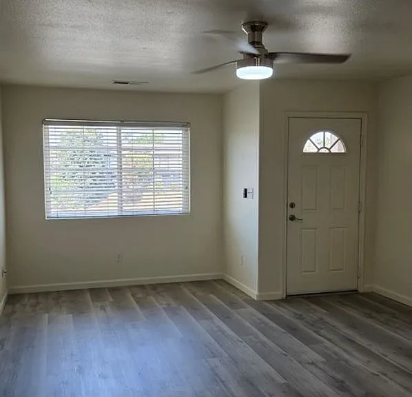 6124 Royal Coach Circle -Apartment — Photo 4