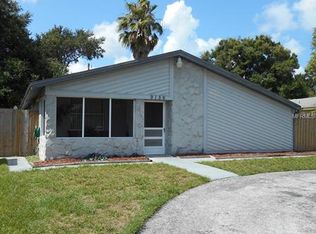 9156 Walsingham Rd, Largo, FL 33773