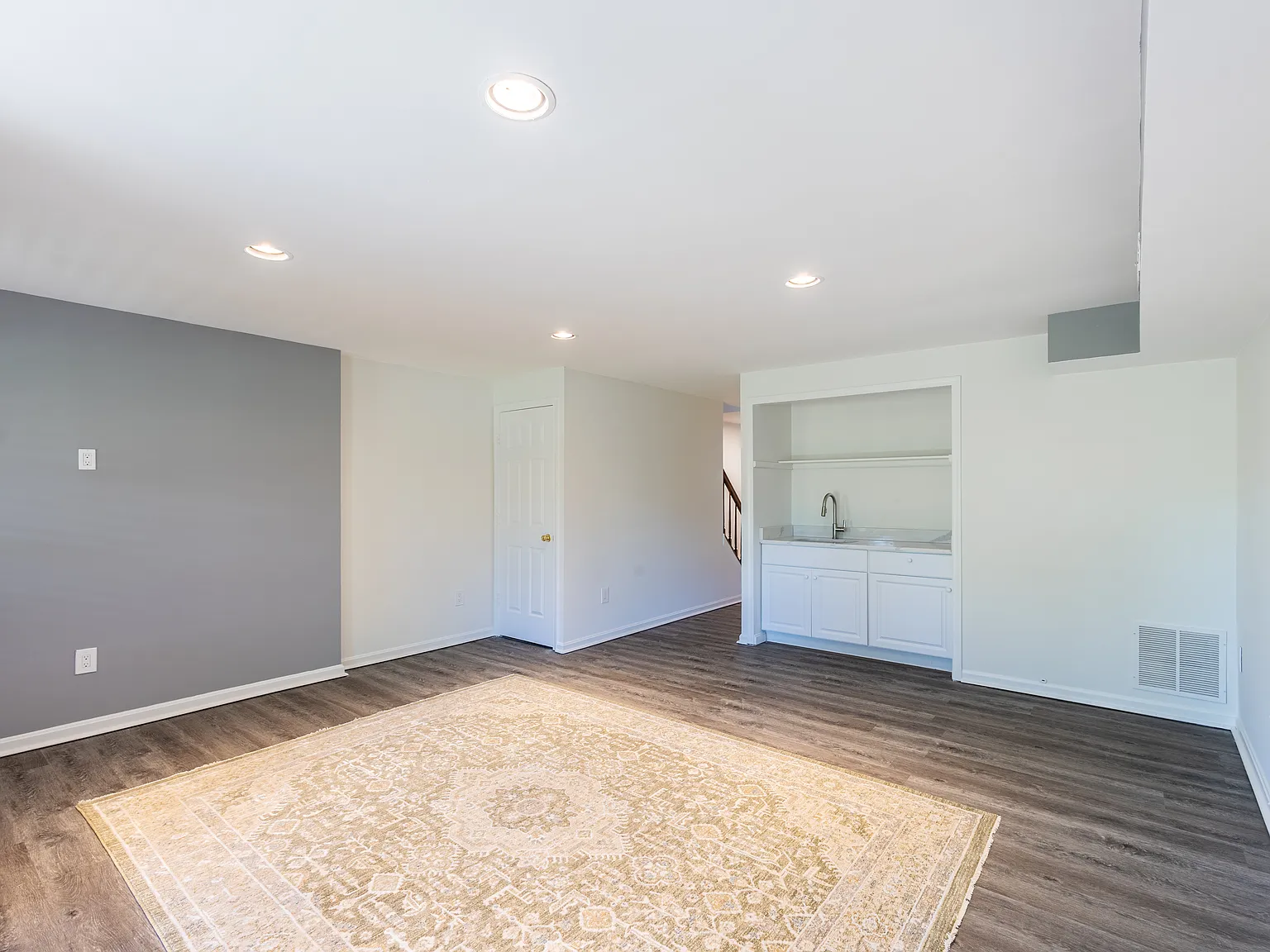 1 bed, 500 sqft, $1,285 — Photo 4
