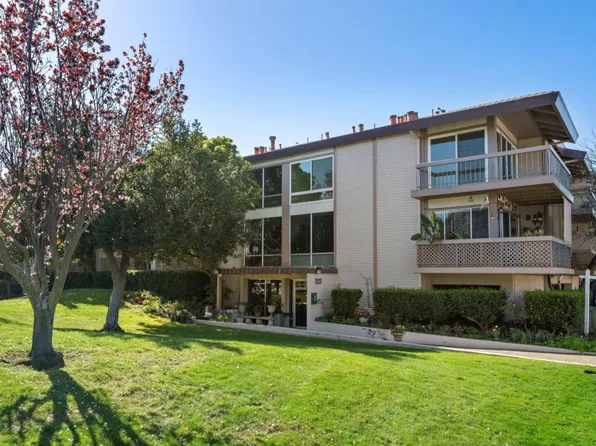 707 Fathom Dr APT 208, San Mateo, CA 94404