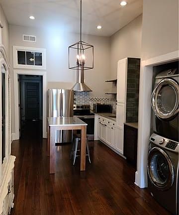 3rd image of 2227 Iberville St #2227
