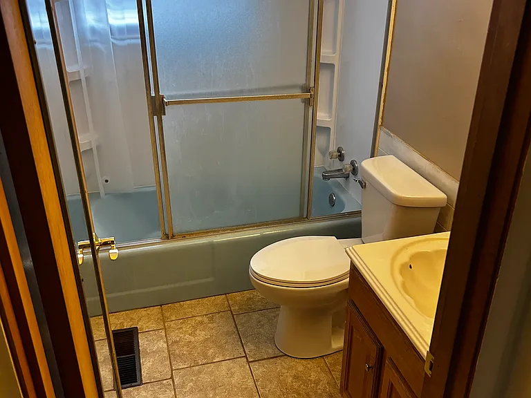 1718 Allentown Rd — Photo 18