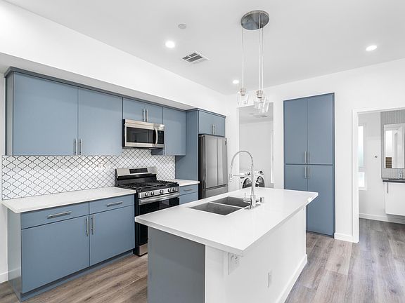 4th image of 10807 Peach Grove St #10809