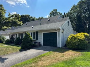 332 Jamaica Boulevard, Carle Place, NY 11514