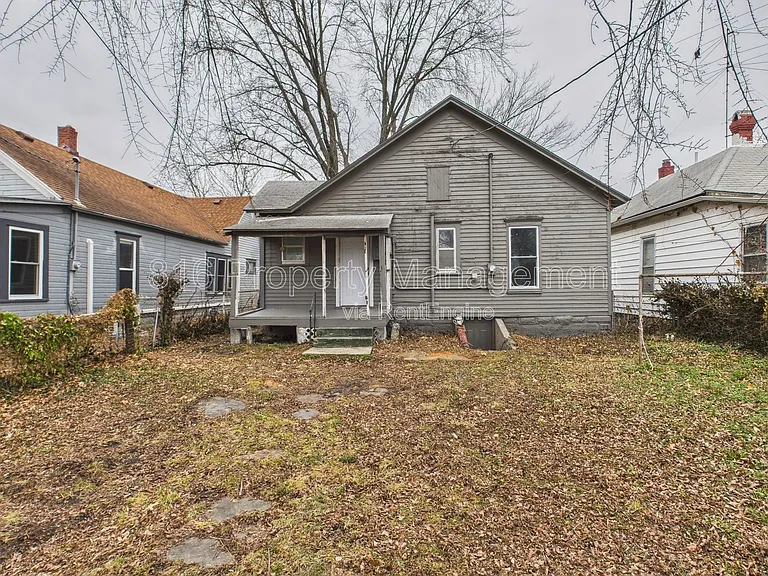 411 Main St — Photo 16