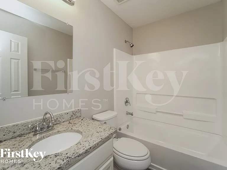 7008 Hidden Creek Dr — Photo 14