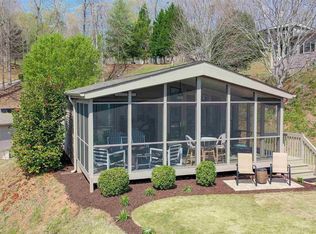 1230 Melton Rd BUILDING 116, West Union, SC 29696