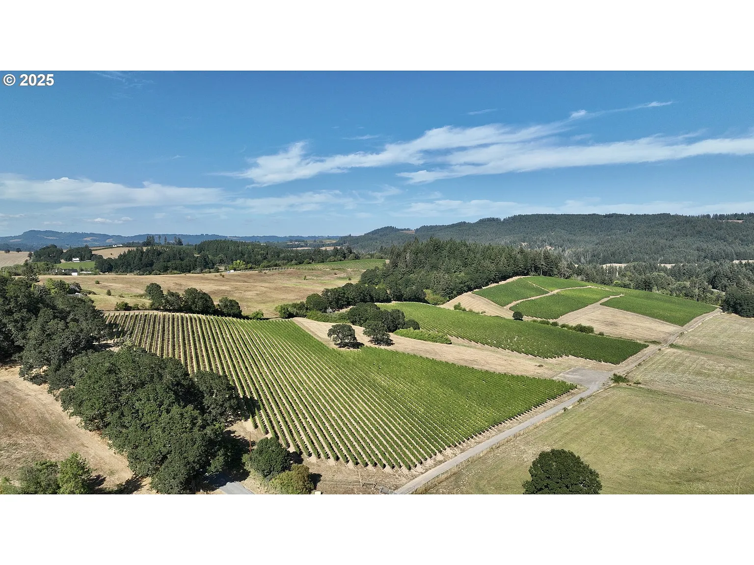 7900 NE Oak Springs Farm Rd photo 1