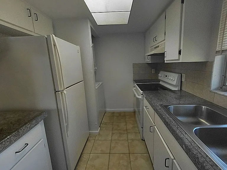 5004 Chiquita Blvd S — Photo 5