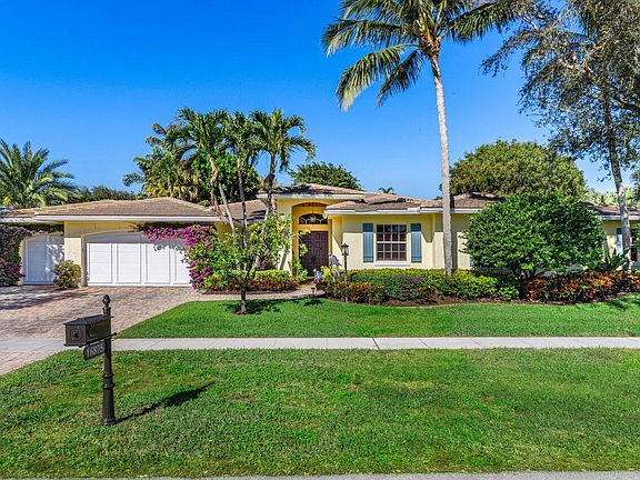 2nd image of 16875 Silver Oak Circle