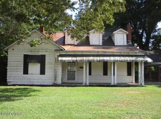 513 Riley Ave, Fort Valley, GA 31030