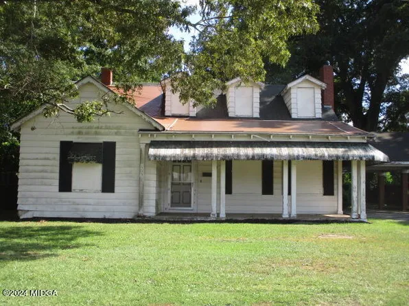 513 Riley Ave, Fort Valley, GA 31030