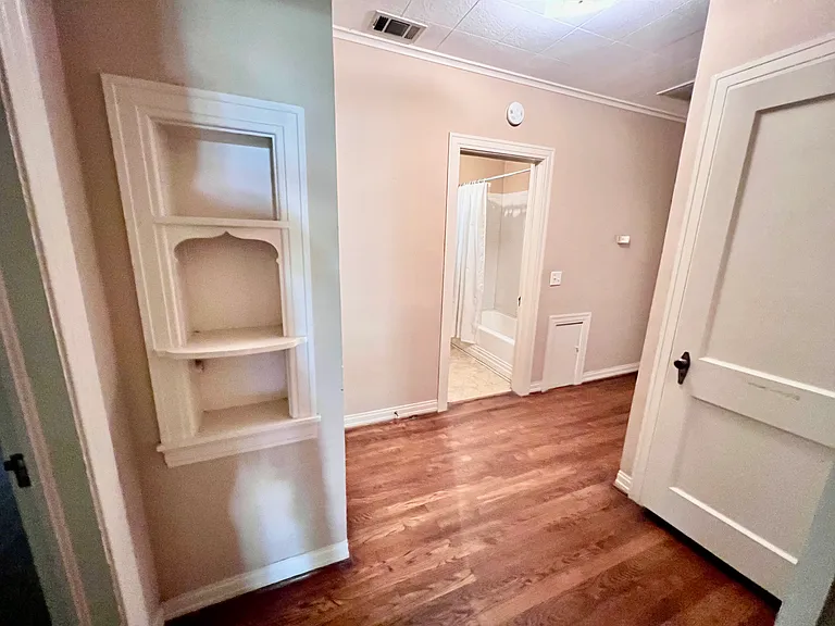 531 S Dallas Ave — Photo 9