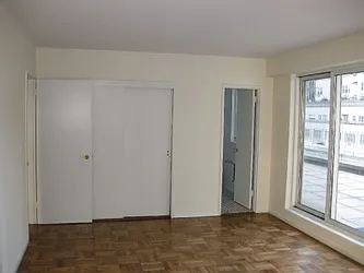 Rented by Classic Marketing- 530 Park1